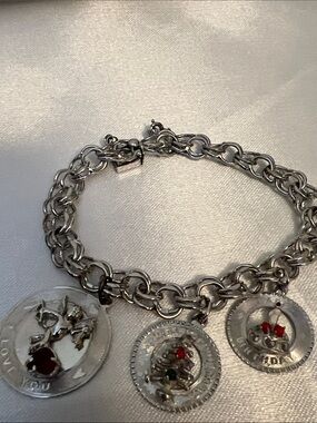 Cute vintage charm bracelet